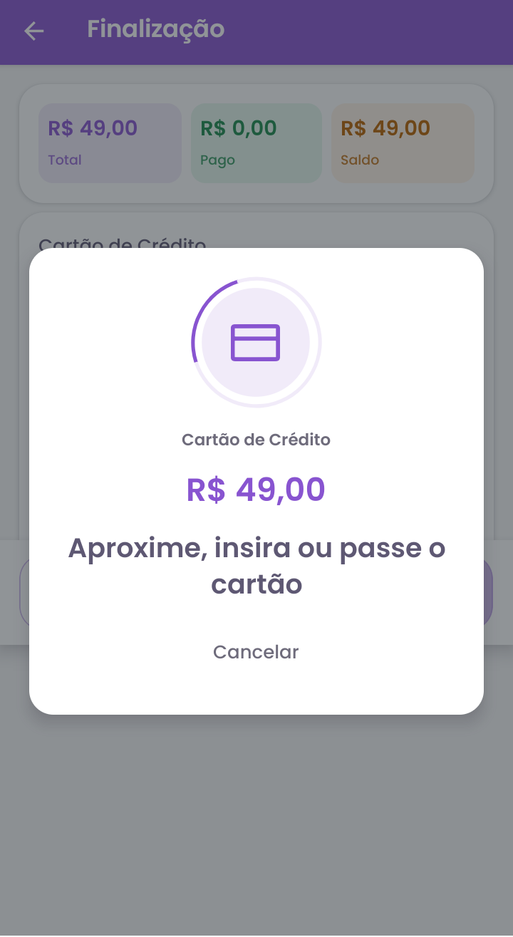 Cobrança no cartão de crédito com a instrução Aproxime, insira ou passe o cartão